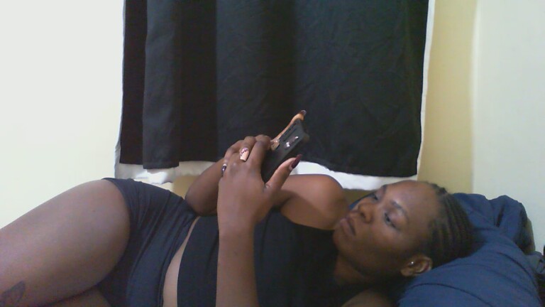 Teasequeen24's Streamate show and profile