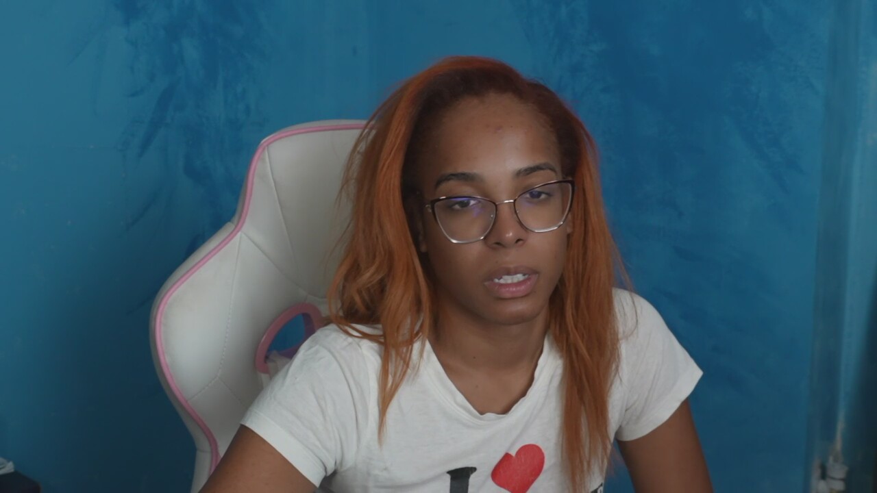 CaitlinCoxxx