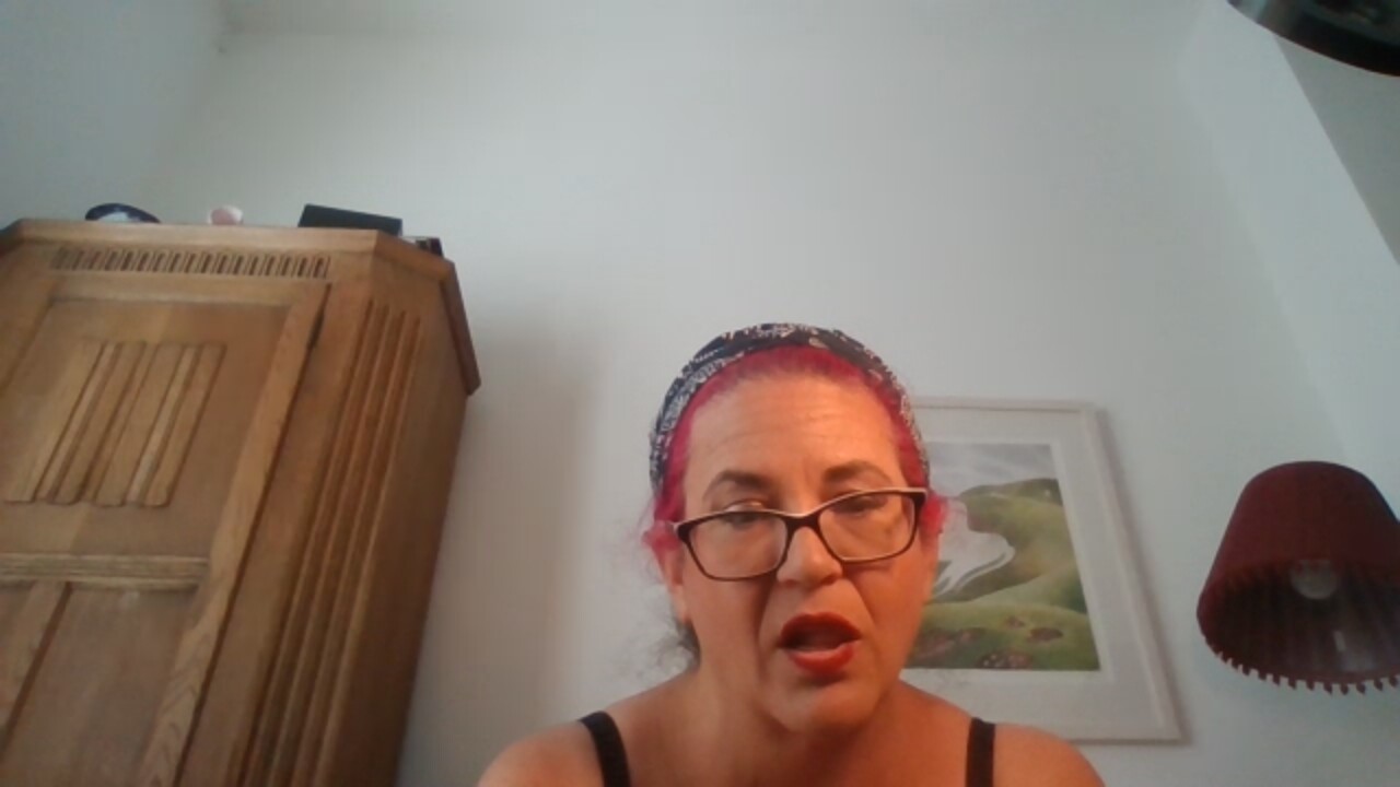 KinkyCorina