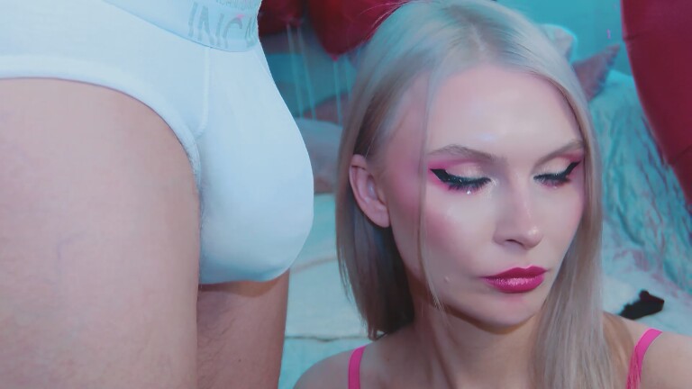 DenLina's Streamate show and profile