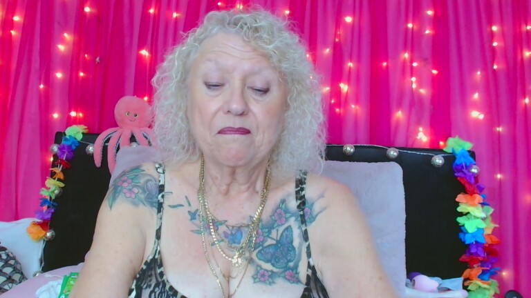 XoXMandyXoX's Streamate show and profile