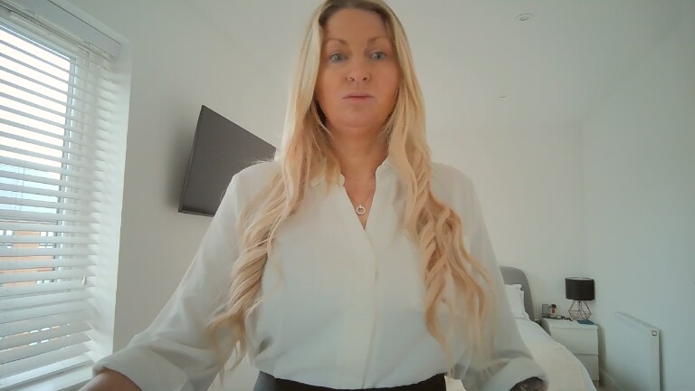 TallulahRoseX's Streamate show and profile